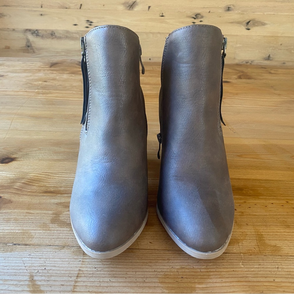 Elegant Brown Ankle Booties